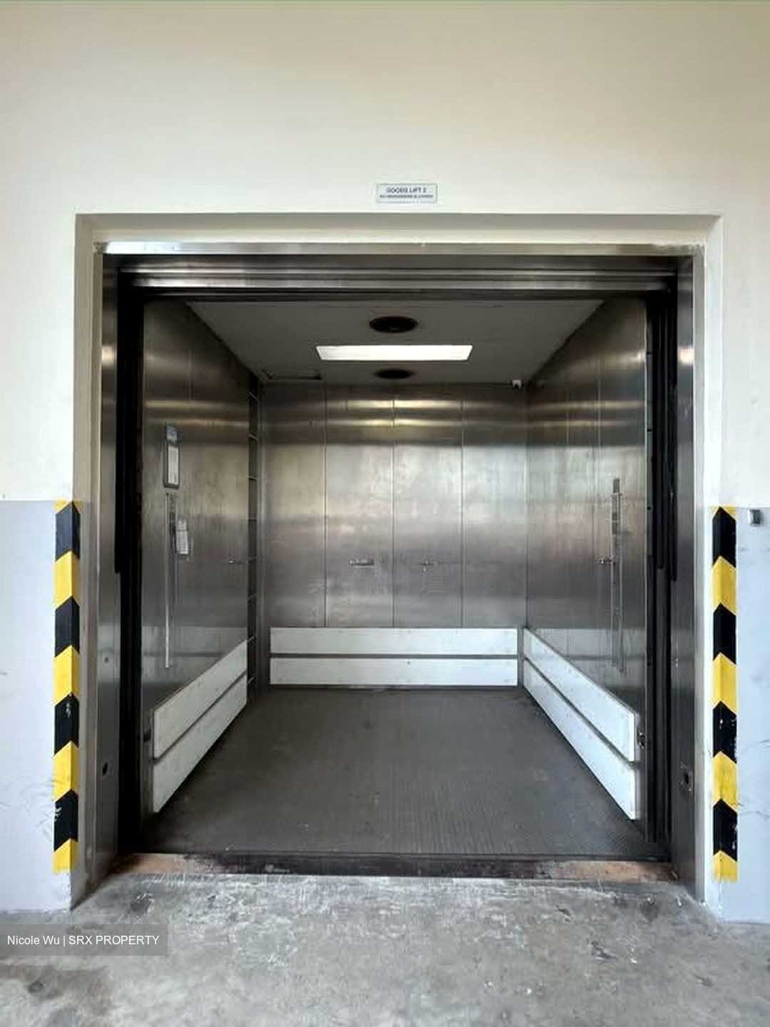 Adl Building (D22), Warehouse #543677721